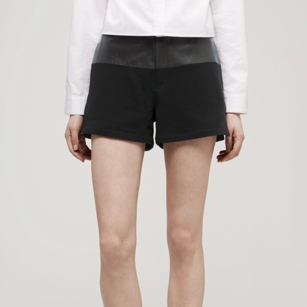 New with Tags Womens Rag & Bone Black Kelly Short Size 2